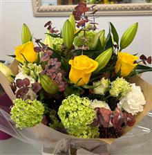Floral arrangements and displays Airdrie